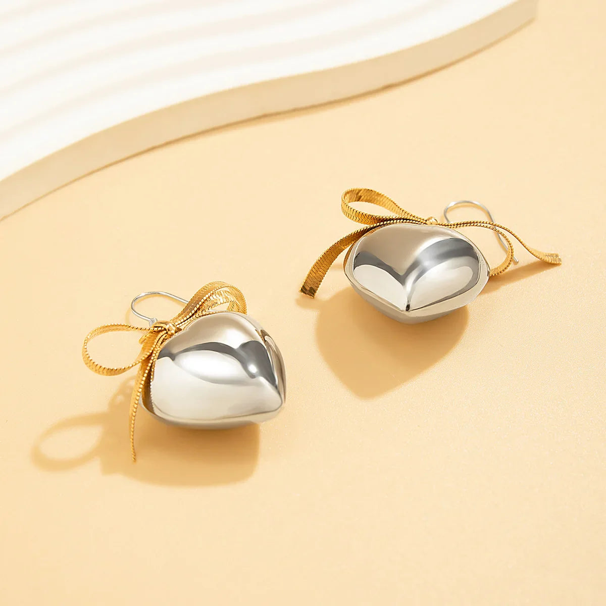 Retro Heart Earrings