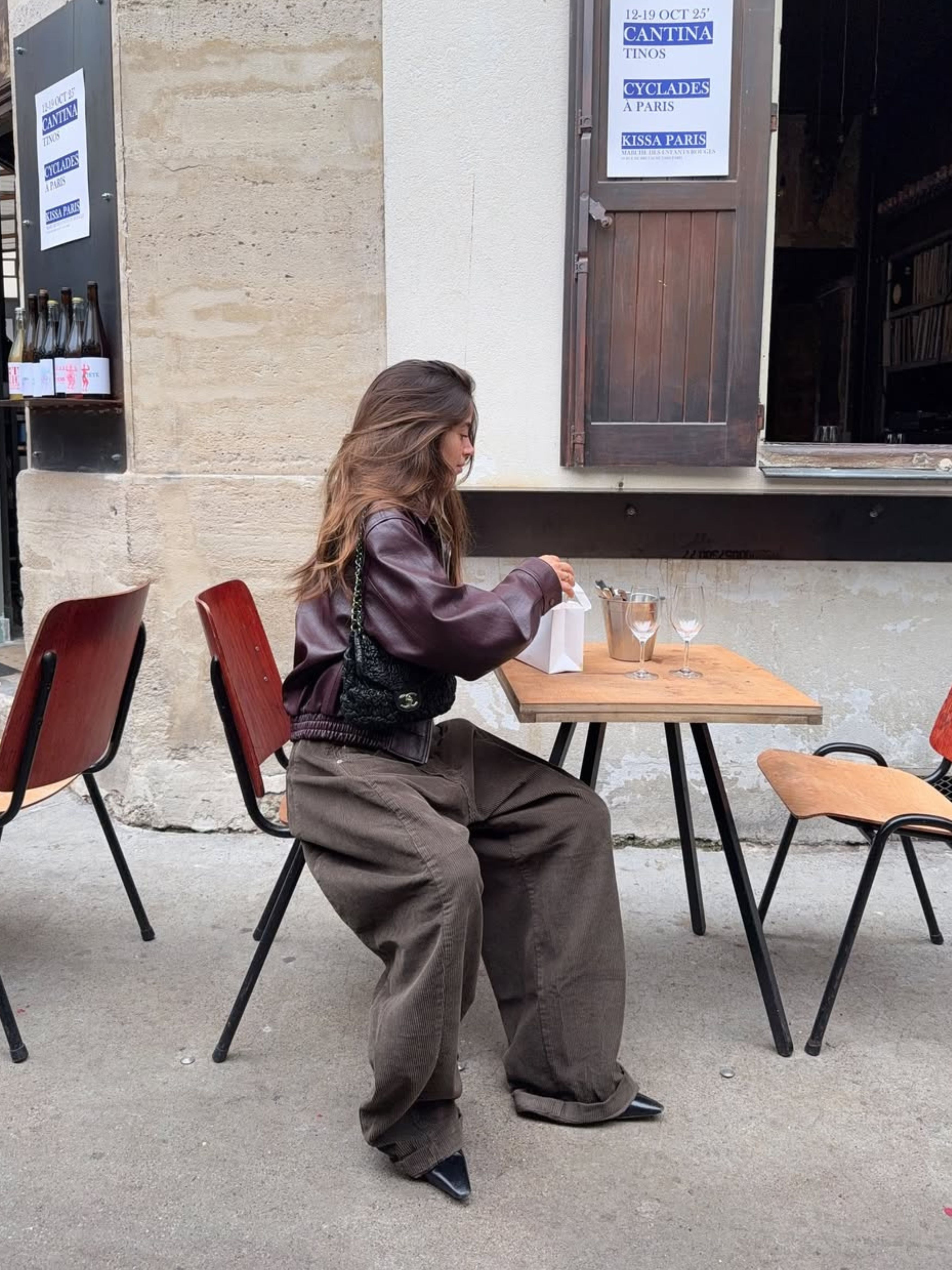 Baggy Cordhose mit weitem Bein, khakibraun