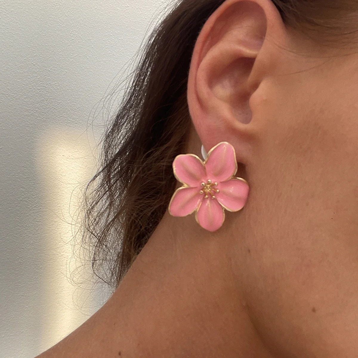Daisy Bloom Stud Earrings