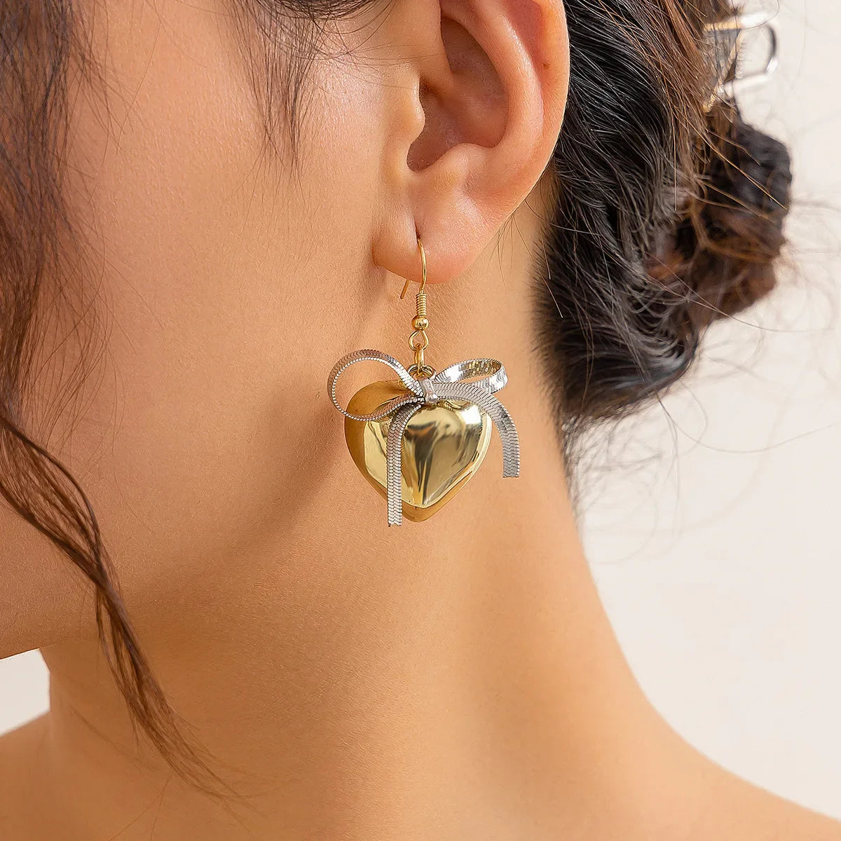 Retro Heart Earrings