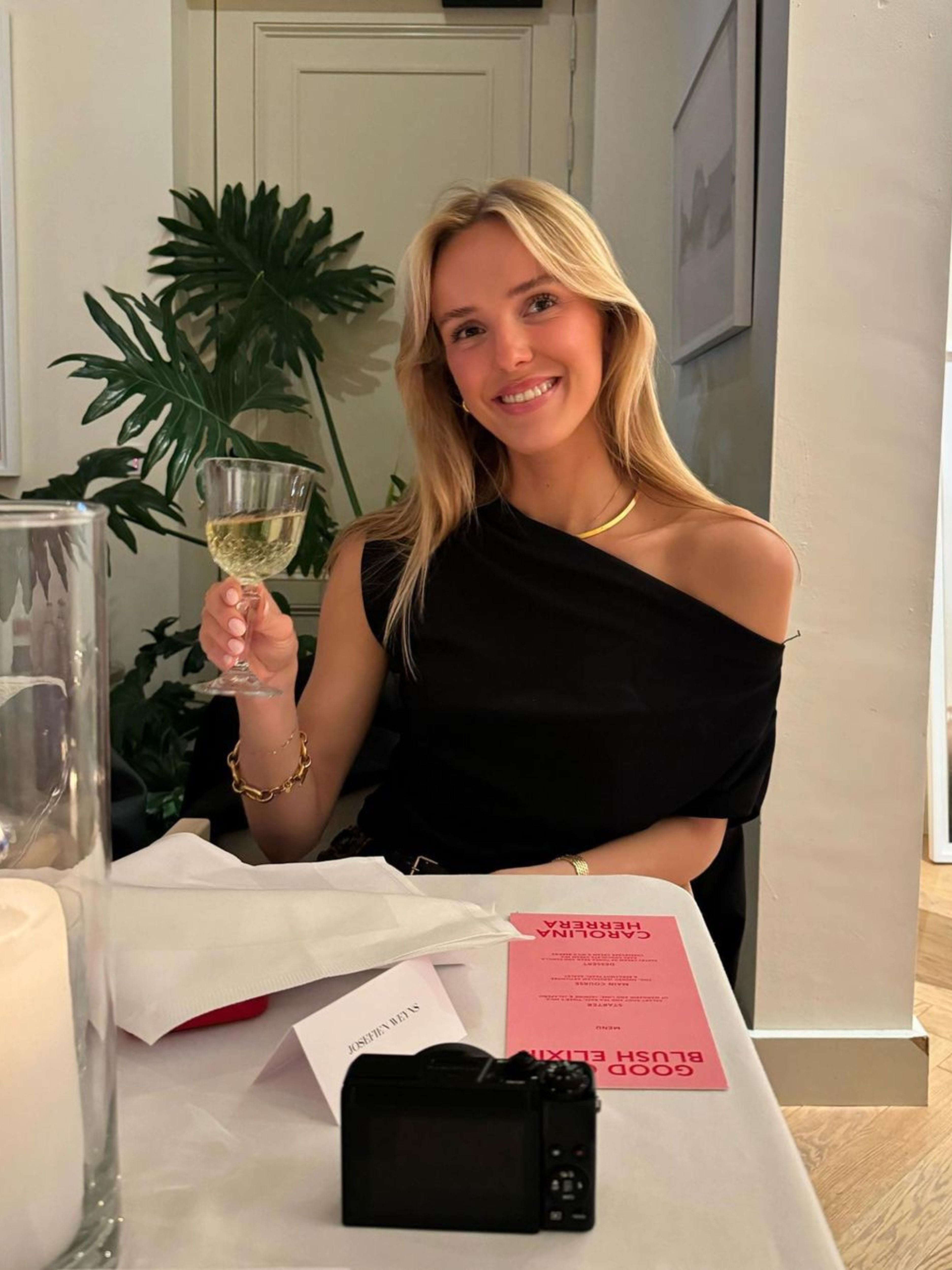 Draped Over Shoulder Top Black